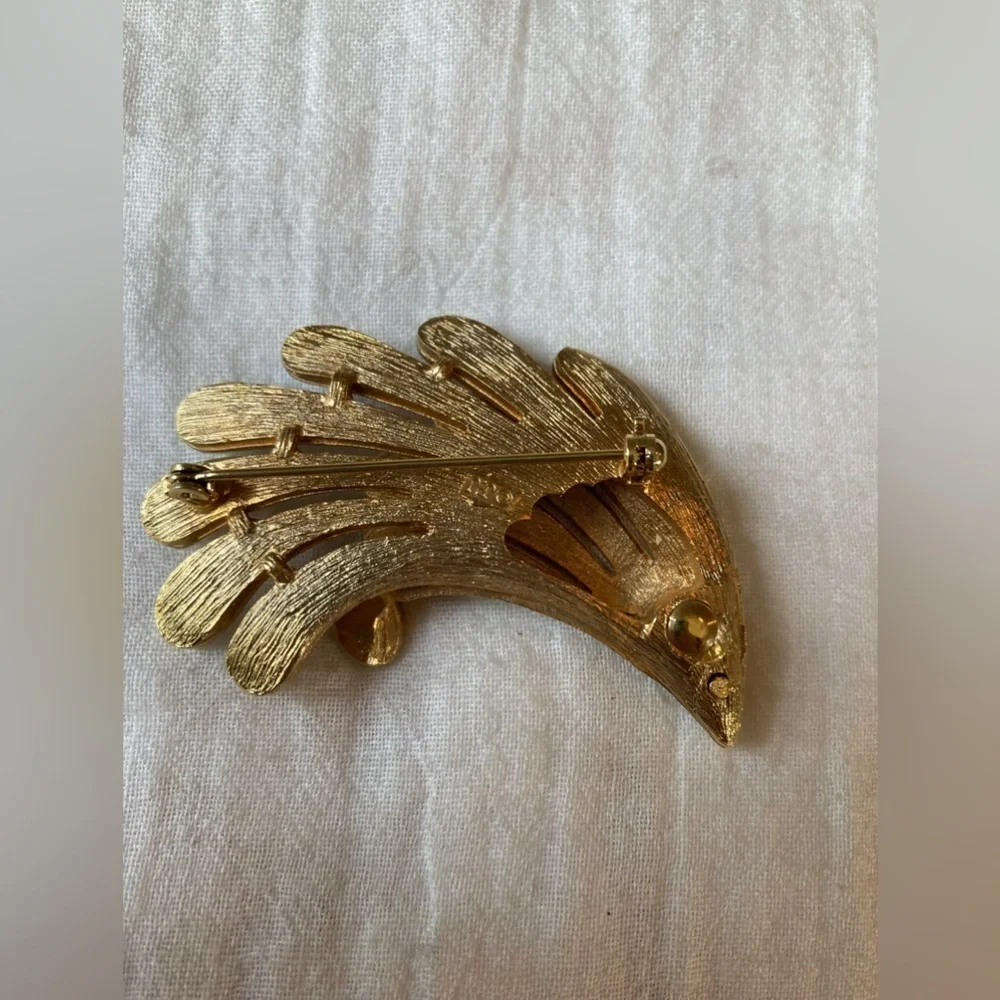 Vintage Signed‎ JJ Brushed Gold Tone Abstract Brooch - Picture 5 of 6